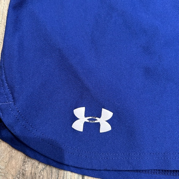Under Armour Shorts - Picture 3 of 4